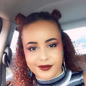 Meet your Posher, Celeste